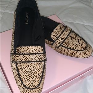 Express Leopard shoes